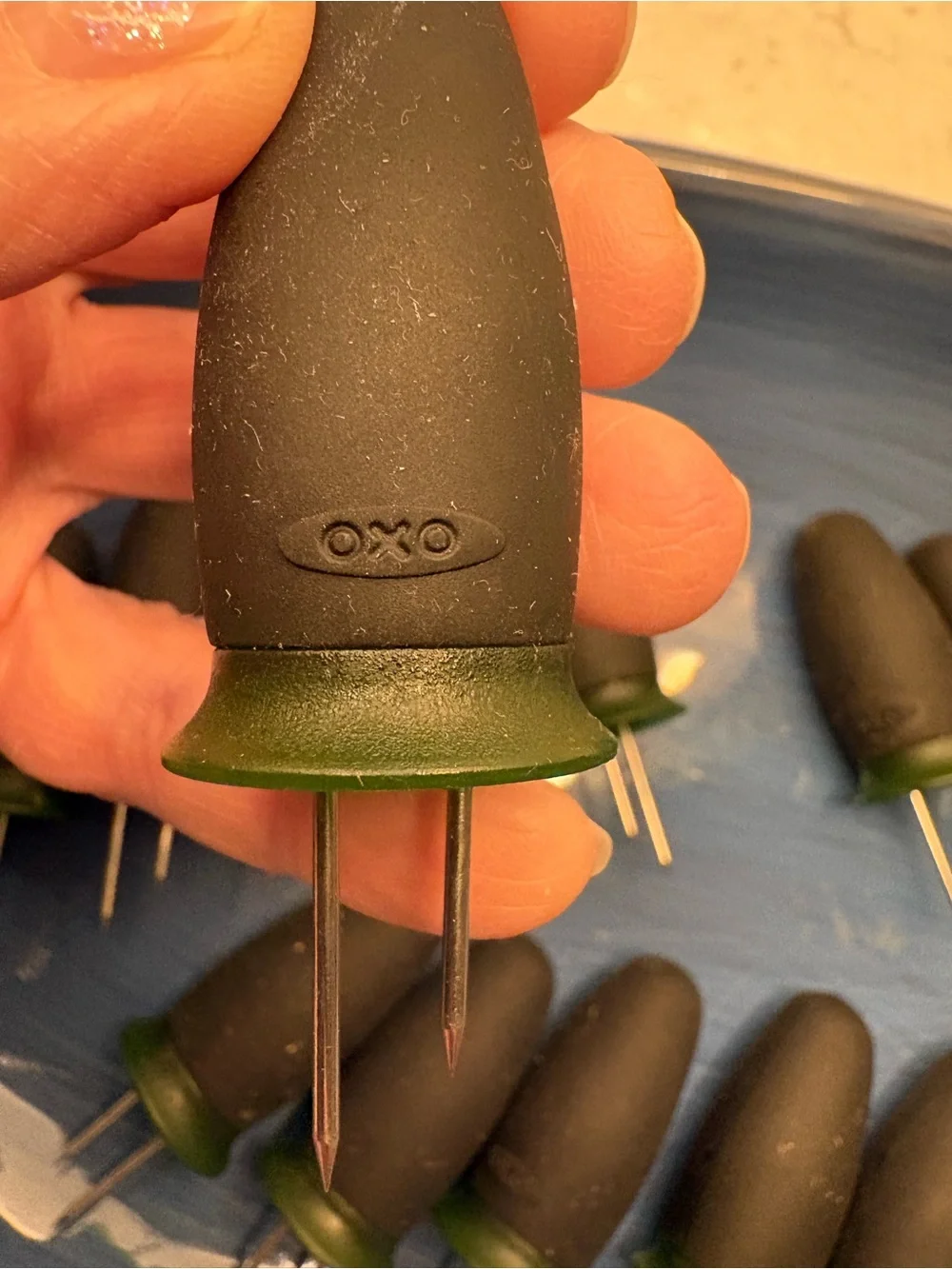 Set of 16 Black and Green OXO good grips corn cob holders
